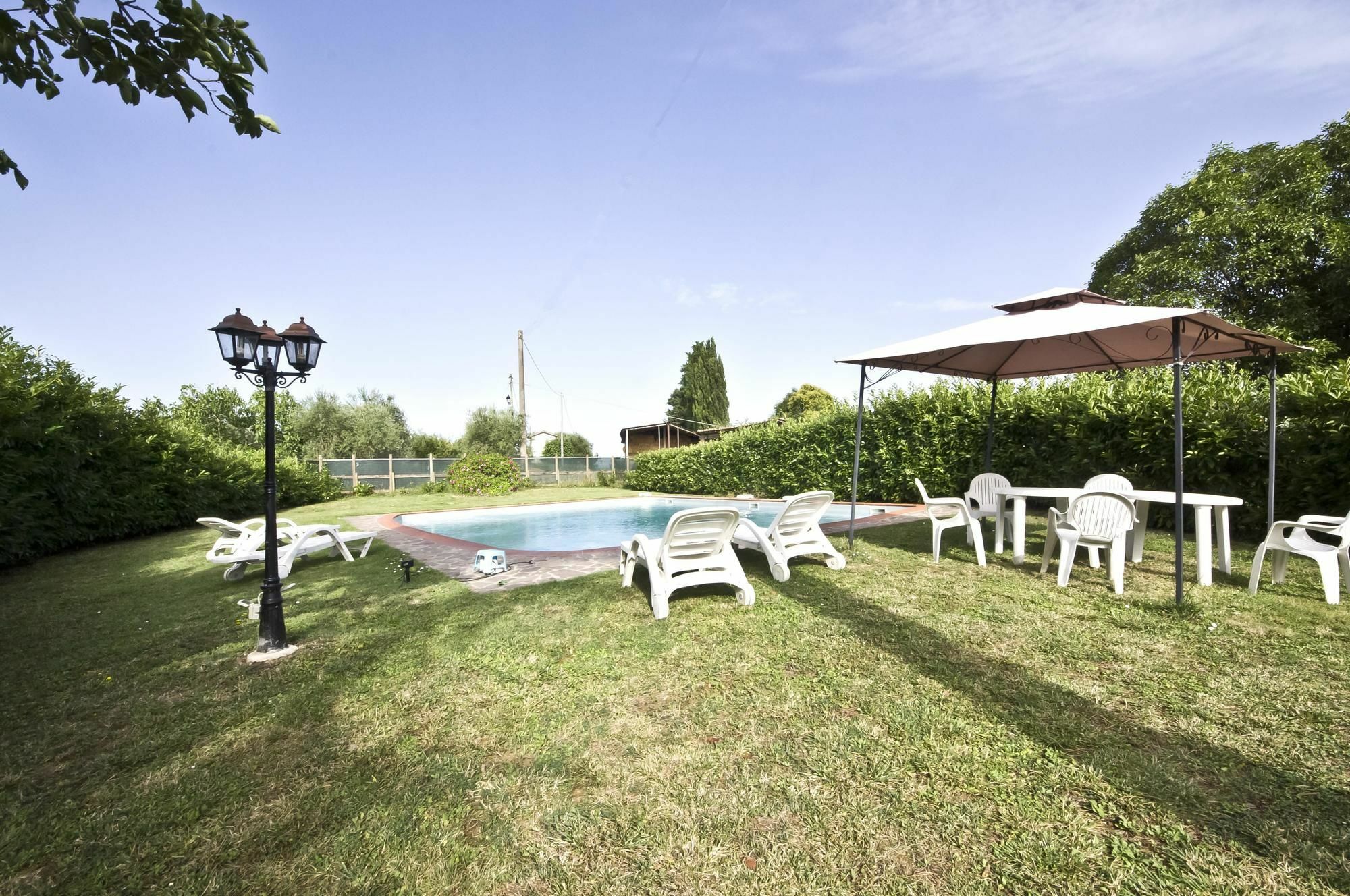Agriturismo La Magione Quercegrossa Exterior foto
